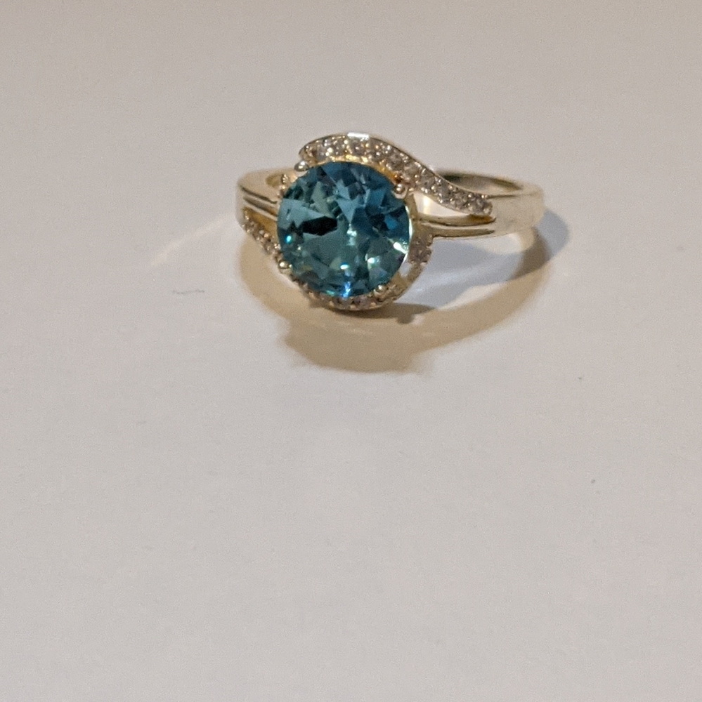 Silver-Tone Pavé & Stone Twist Ring size 8 - Picture 5 of 6